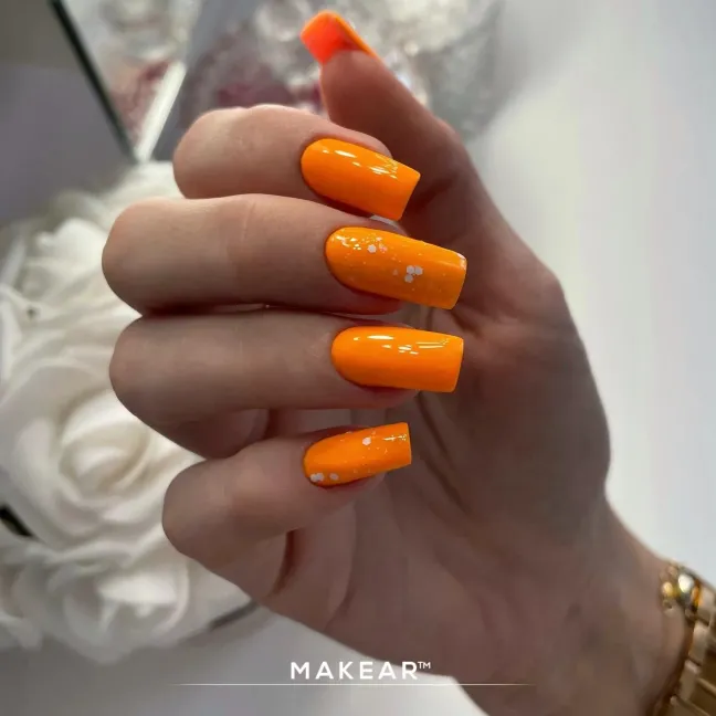 Semipermanente Polish NEON N27 Makear 8 gr, unghie Makear, SEMIPERMANENTI unghie.