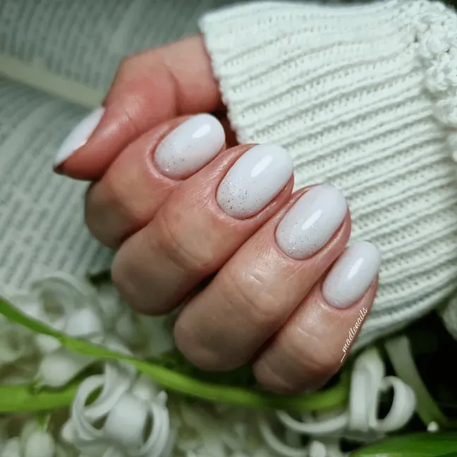 Base ibrida RUBBER NUDE WHITE Makear 8 ml, unghie Makear, BASI & TOP unghie.