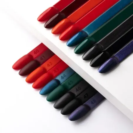 41 Mollynails Semipermanente polish ELITE WOMEN Mollylac 8gr