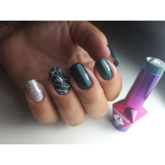 45 Mollynails Semipermanente polish ELITE WOMEN 8gr
