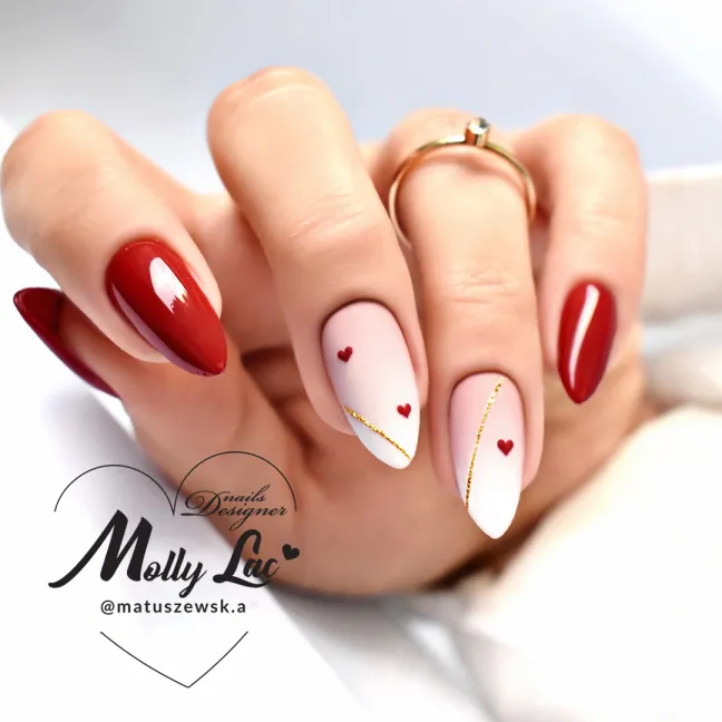 190 Mollynails Colore smalto semipermanente Polish Soakoff HEARTS&KISSES 8gr