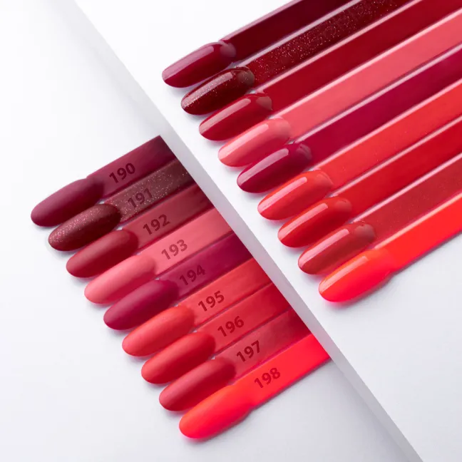 193 Colore smalto semipermanente Soakoff HEARTS&KISSES Mollylac 10 gr