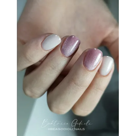 441 Mollynails Colore Smalto semipermanente Glitter Soakoff CAT EYE WOMANITY 8gr
