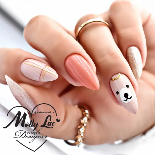 526 Mollylac Colore Smalto semipermanente Soakoff I'M THE NUDELOVER 10gr