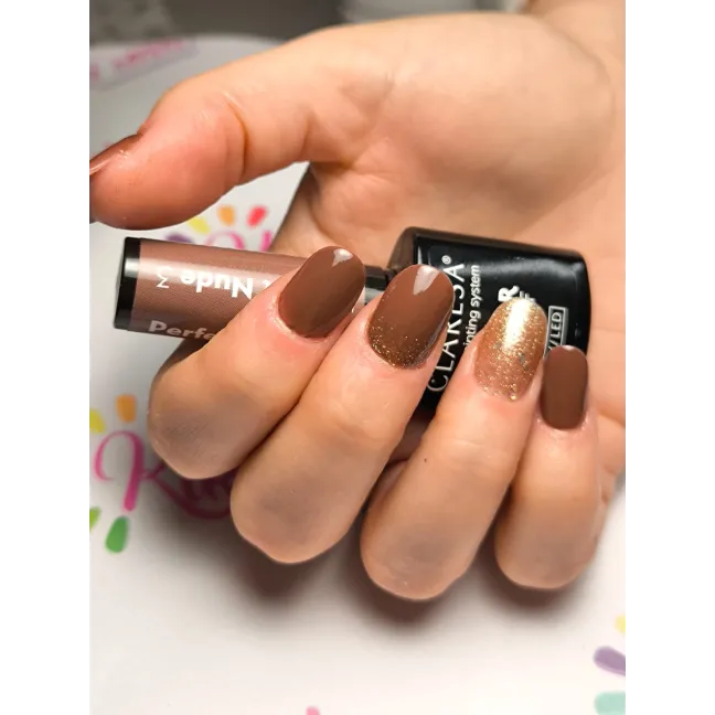 PERFECT NUDE 3 Semipermanente Polish soakoff nude Claresa 5 gr