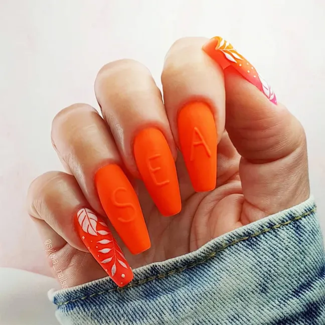 372 MollyLac 10gr - PIN-UP Smalto arancio fluo semipermanente Soakoff