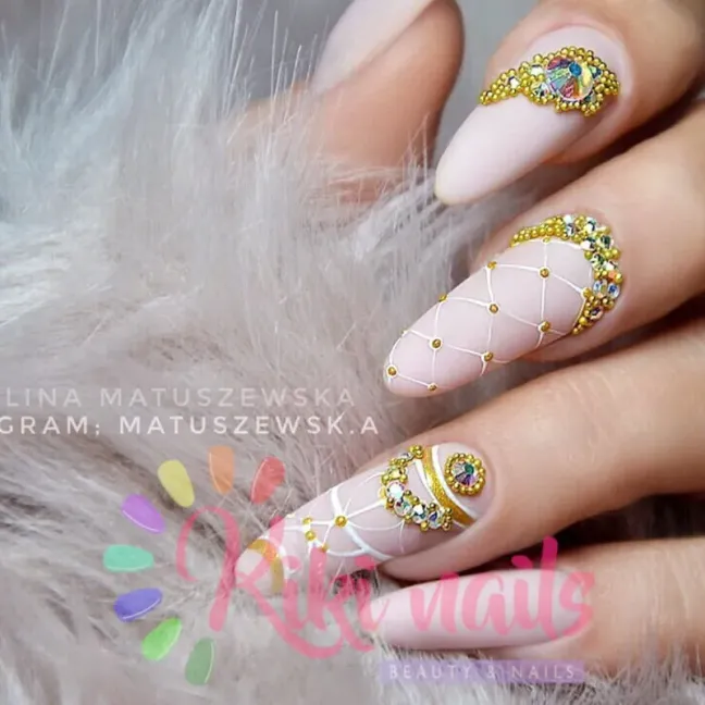 Finish senza dispersione SATIN TOP Mollylac Allepaznokcie 10 ml, unghie Allepaznokcie, BASI & TOP unghie.